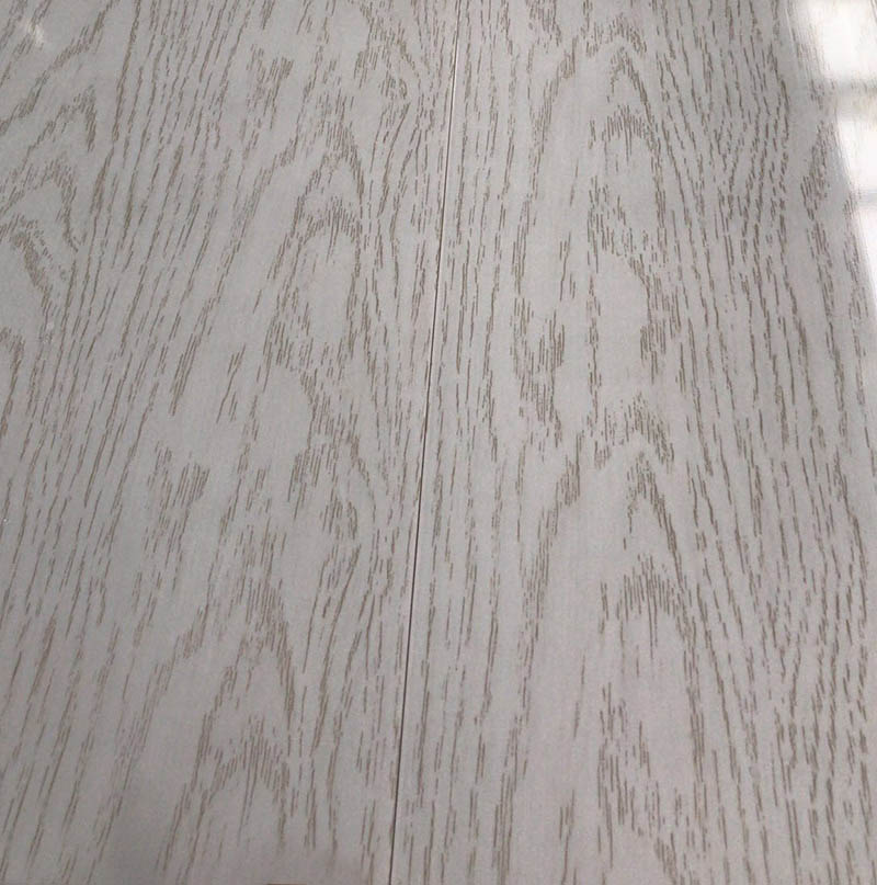 Cosa rende la pellicola di laminazione in PVC essenziale per superfici durevoli e attraenti?